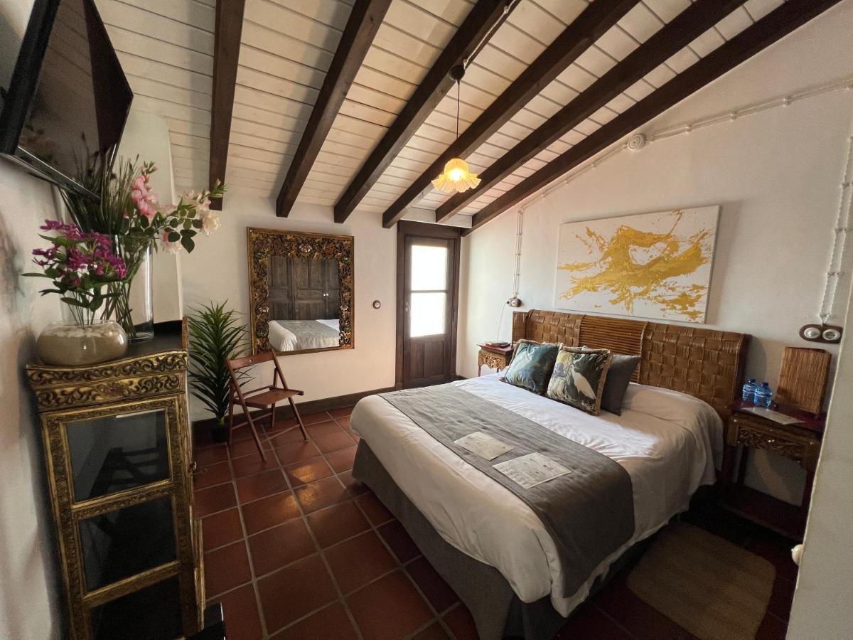 On Acebuchal 23 Guest House El Rocio Exterior photo